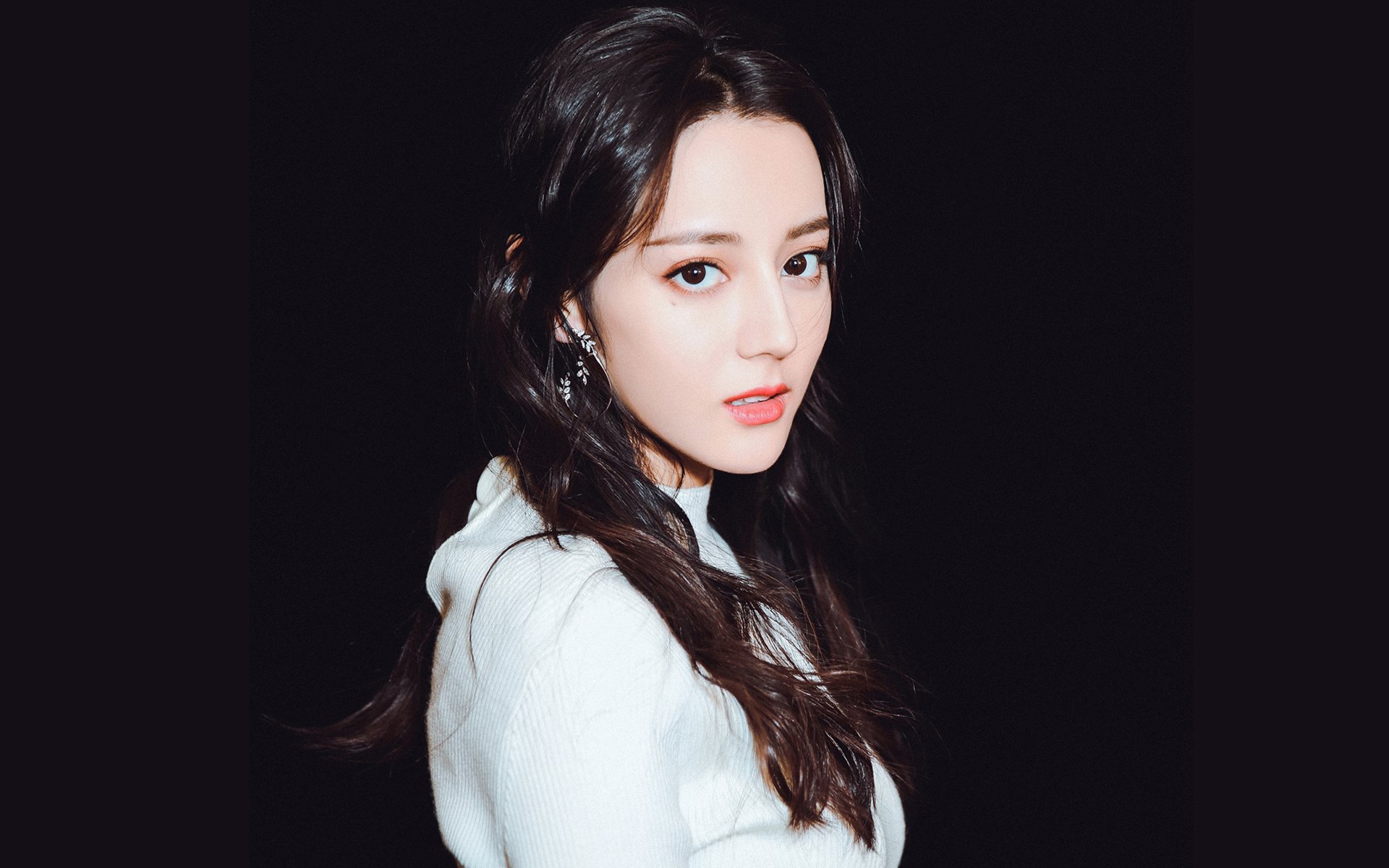 开云体育在线赛事直播-未来“足球皇族”崭露头角，欧洲新王即将到来，欧洲足球新星