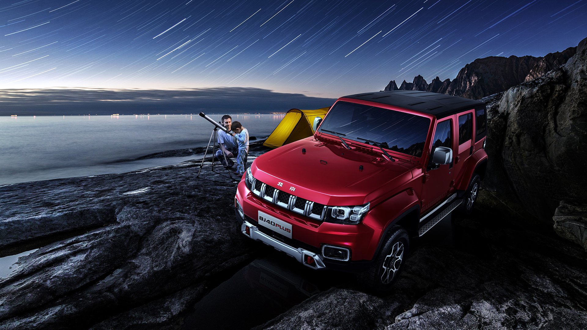 激动人心的足球比赛中球队控球优势明显,足球的控球技能训练